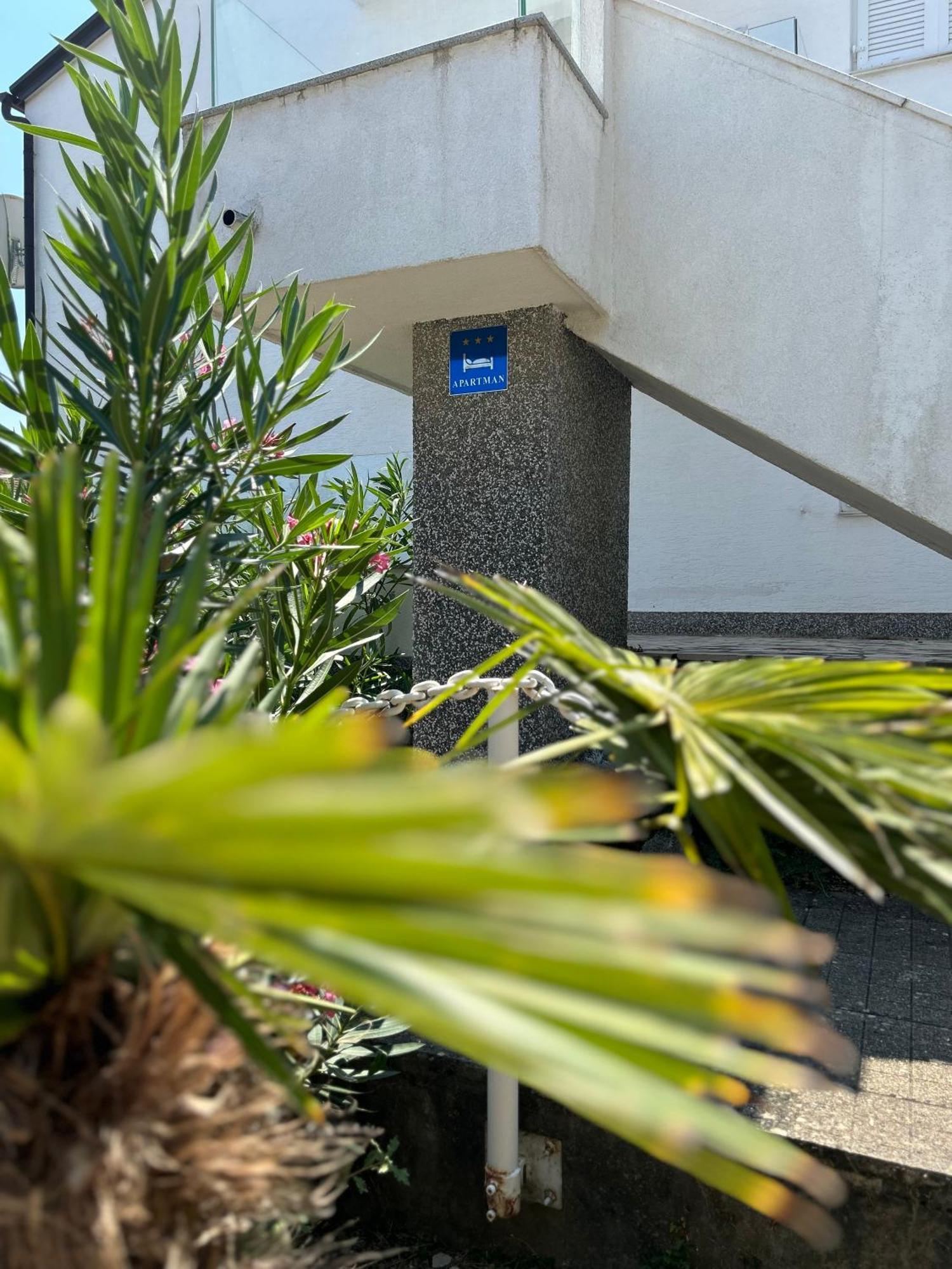 Apartamento Cornus Vallis Krk Town Exterior foto
