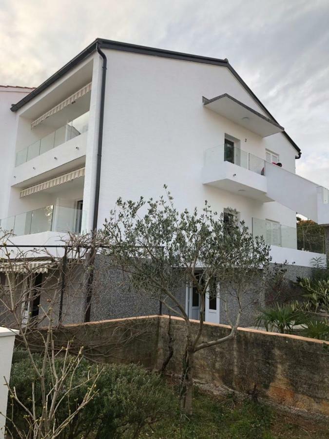 Apartamento Cornus Vallis Krk Town Exterior foto